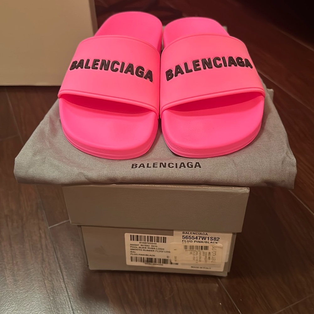 Balenciaga hot pink slides